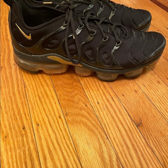 Vapormax plus - Picture 3 of 3